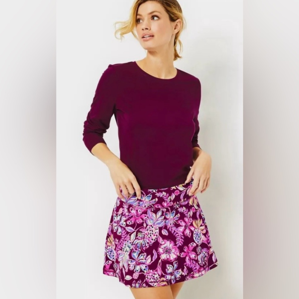 NWT Lilly Pulitzer luxletic aila skort tropical cherry with a twist XS